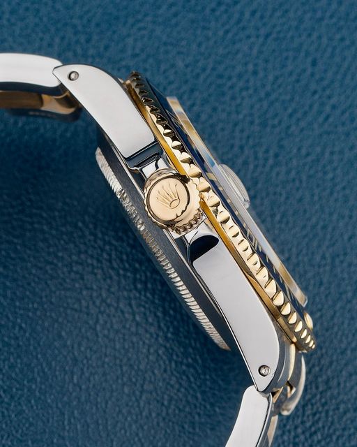 Rolex Submariner 16613 Image 2